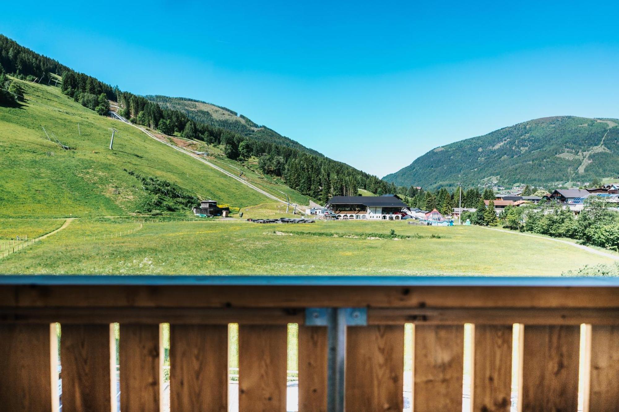 Cooee Alpin Hotel Bad Kleinkirchheim Exteriör bild