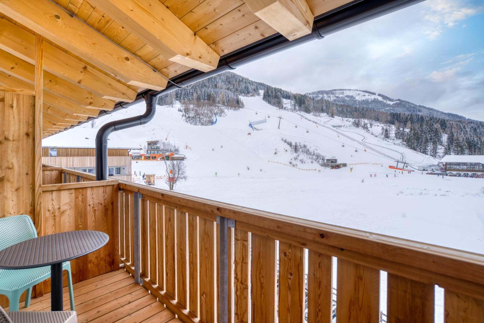 Cooee Alpin Hotel Bad Kleinkirchheim Exteriör bild